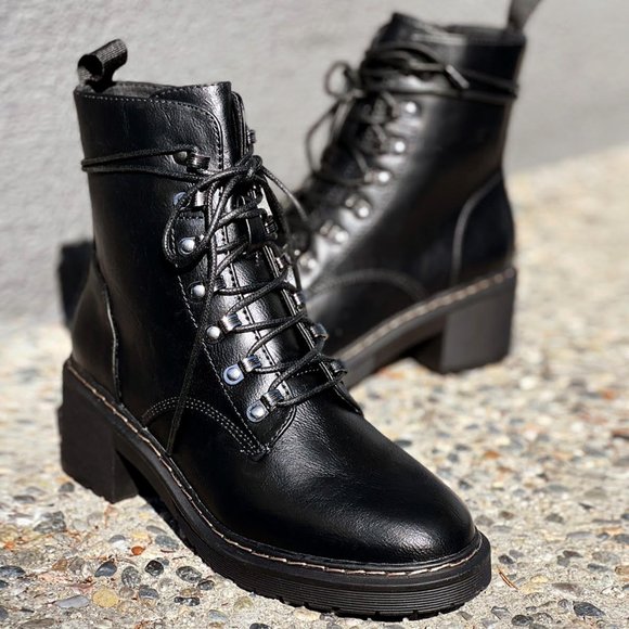NEW Black Faux Vegan Leather Laced Up Lug Sole Platform Ankle Combat Boots Shoes - Picture 15 of 15